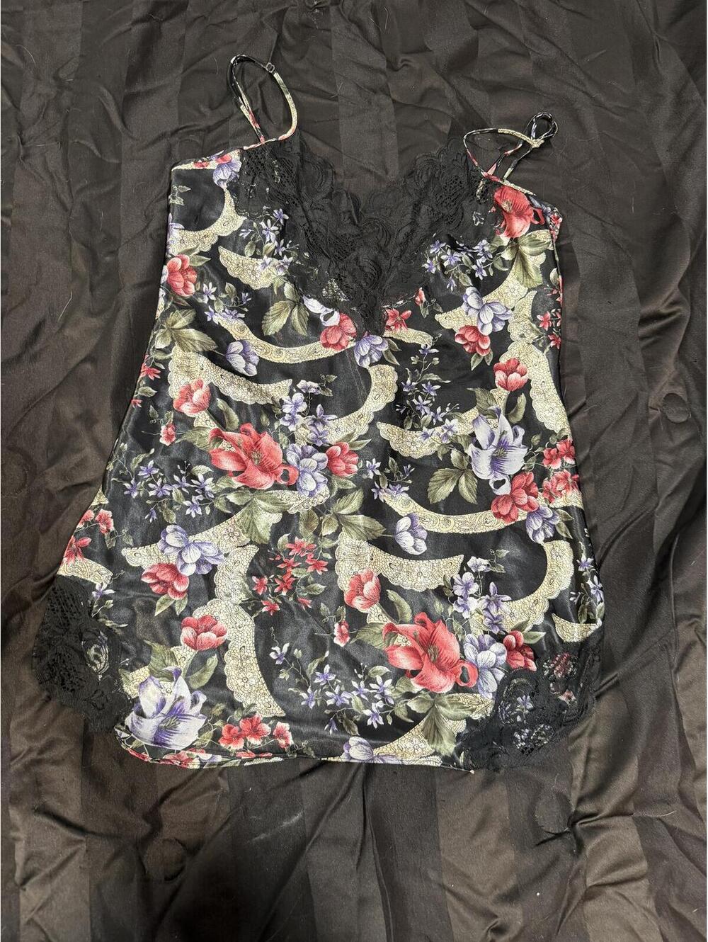 Victoria's Secret Chemise Womens M Black Floral Lace Trim Vintage Coquette Slip